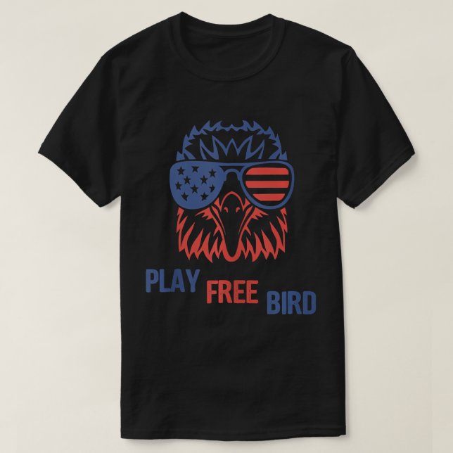 Play Free Bird Patriotic Eagle TShirt 4:e juli T Shirt (Design framsida)