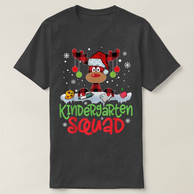 Play Reindeer Santa Hat Kindergarten Squad Teache T Shirt (Design framsida)