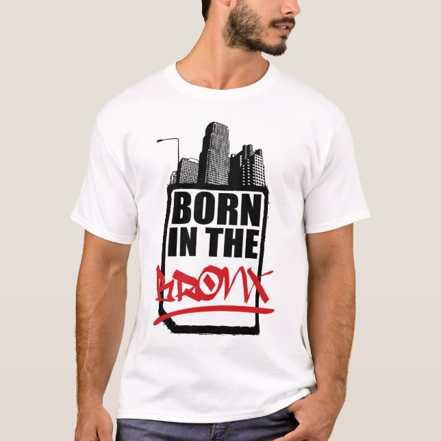 Playbboy: BÖRDIGT BRONXEN Tee (Framsida)