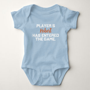 Player 5 har börjat med introduktionen av det nyfö t shirt