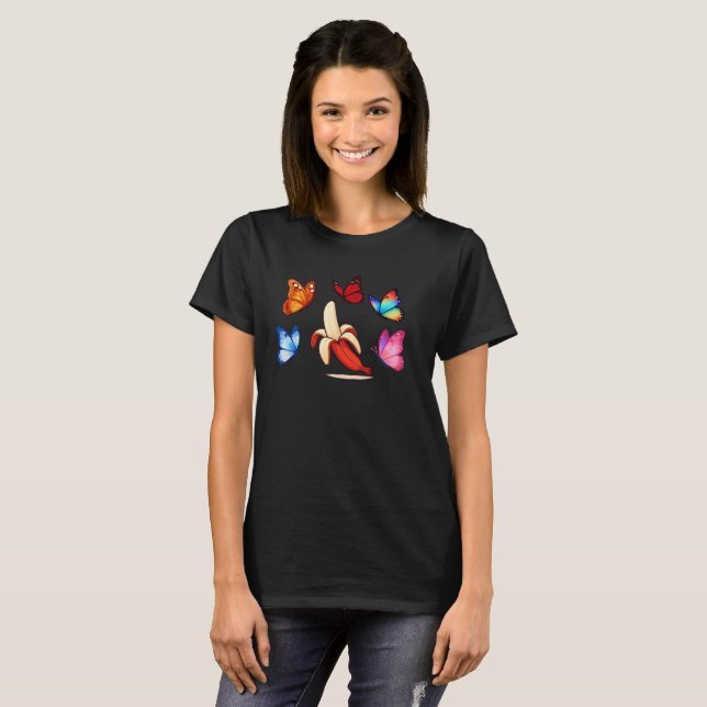 Playful Banana with Flying Butterflies T Shirt (Hel framsida)