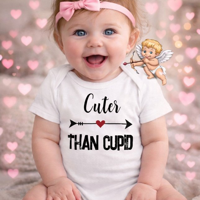 Playful “Cuter Than Cupid” Baby Bodysuit  T Shirt (Skapare uppladdad)