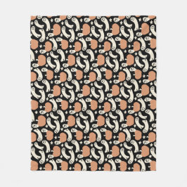 Playful Ghosts and Pumpkins on Black – Halloween R Fleecefilt