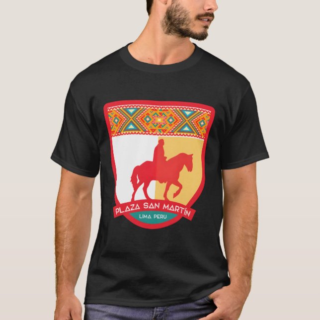 Plaza San Martin � Lima, Peru T Shirt (Framsida)