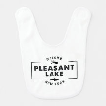 Pleasant Sjö Baby Bib