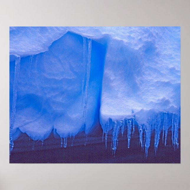 Pleneau Iceberg Graveyard, Antarctica: Blue Poster (Framsidan)