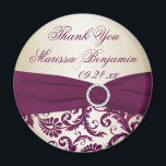 Plommon och Champagne Damask Wedding Favor Magnet<br><div class="desc">Den här plommon- och champagnedammen tackar dig för att du har en faux ribbon och juveler. Den matchar bröllopsinbjudningen som visas nedan. Om det finns några andra matchande objekt som du behöver skickar du en e-post till niteowlstudio@gmail.com.</div>