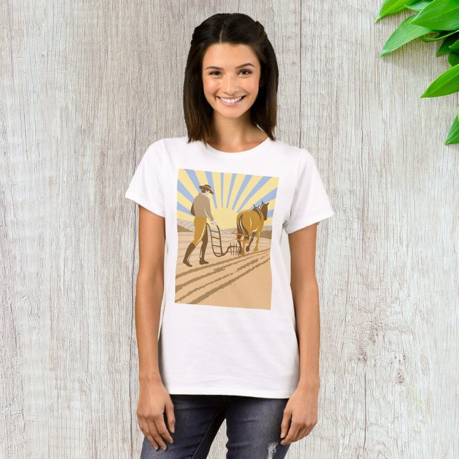 Plowing A Fält T Shirt (Skapare uppladdad)