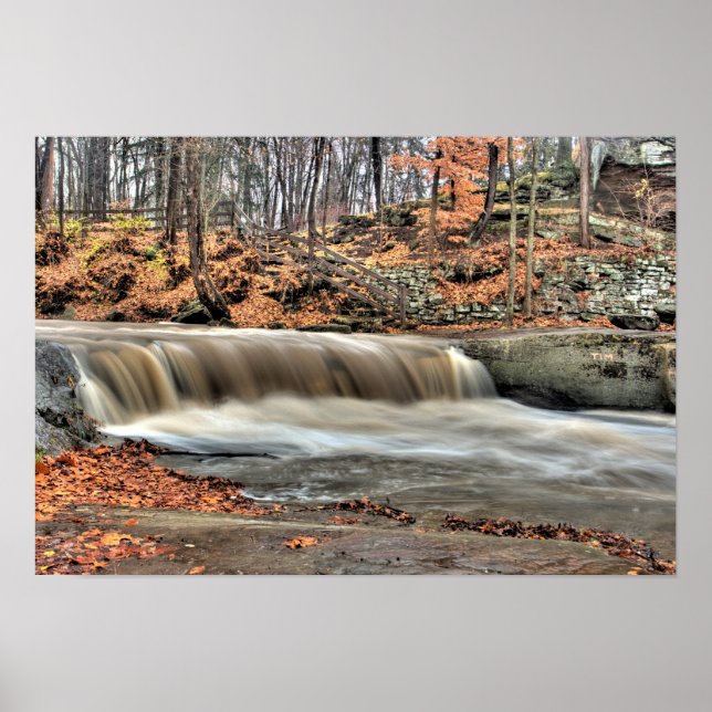 Plum Bäck Falls, Olmstead Falls, Ohio Poster (Framsidan)