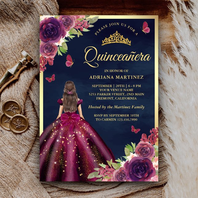 Plum Blommigt Butterfly Navy Blue Guld Quinceanera Inbjudningar (Skapare uppladdad)