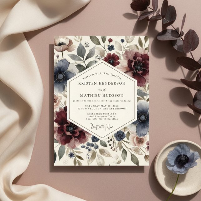 Plum Floral Whimsy Wedding Inbjudningar (Skapare uppladdad)