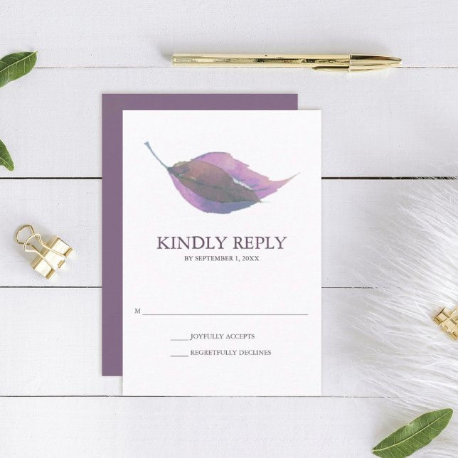 Plum Lila Watercolor Fall Löv Bröllop OSA (rsvp card dusty plum purple wedding minimalistic leaf )