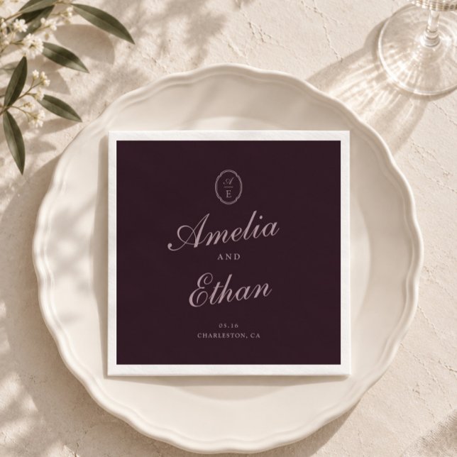 Plum Noir Monogram Bröllopsservetter Pappersservett (Skapare uppladdad)