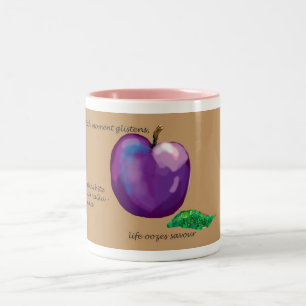 Plum och haiku Två-Tonad mugg