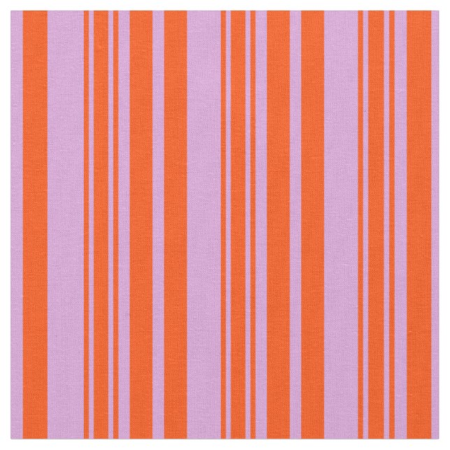 Plum & Red Färgad Lined Mönster Tyg (Närbild)