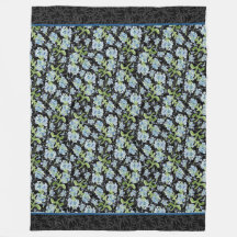 Plumbago-blommor med vattenfärg på svart