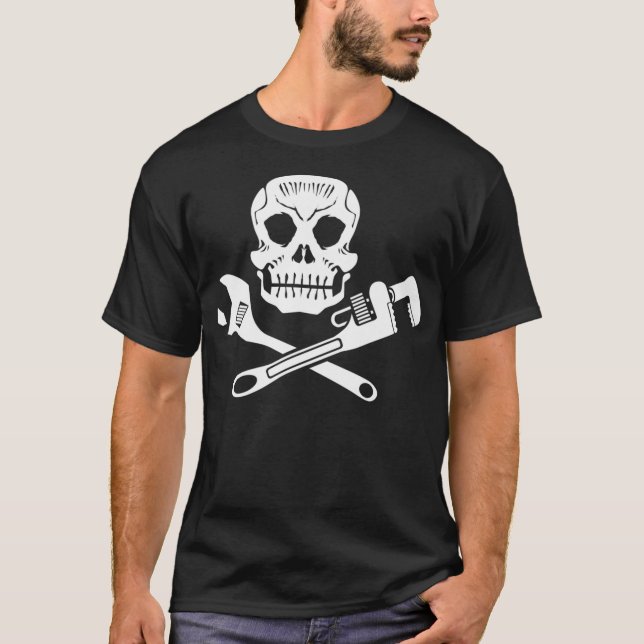 Plumbers Skull Pipefitter Wrench Steamfitter T Shirt (Framsida)