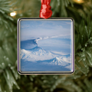 Plume Emanating from Kliuchevskoi Volcano. Julgransprydnad Metall