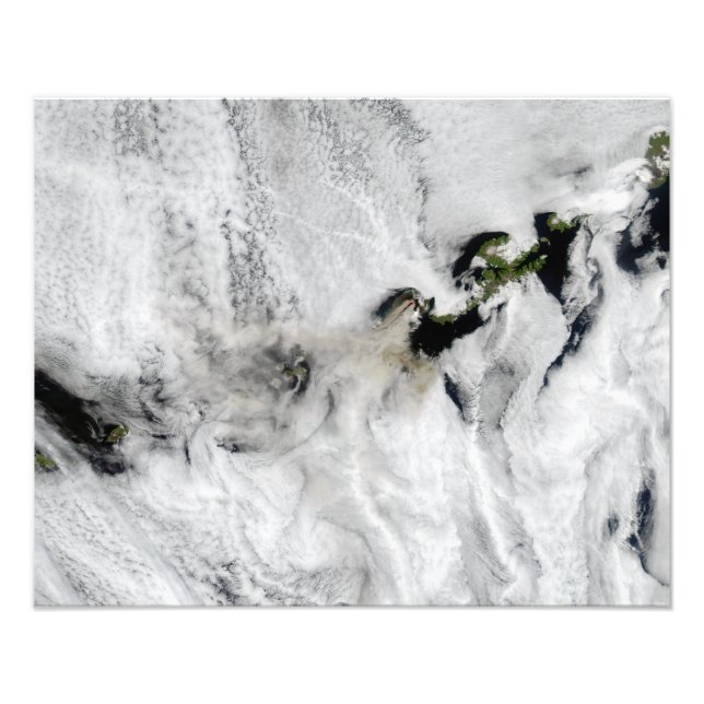 Plume from Okmok Volcano, Aleutian Islands 2 Fototryck (Framsidan)