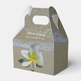 Plumeria Frangipani på Sand Bröllop Presentaskar