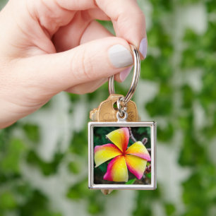 Plumeria rubra fyrkantig silverfärgad nyckelring