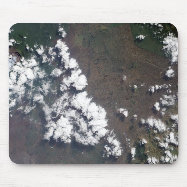 Plumökningar från Nyiragongo Volcano i Demokratisk Musmatta (Framsidan)