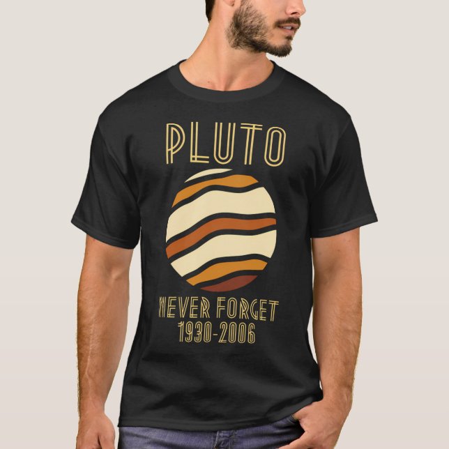 Pluto Aldrig Glöm T Shirt (Framsida)