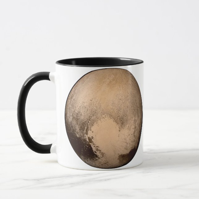 Pluto Mugg (Vänster)