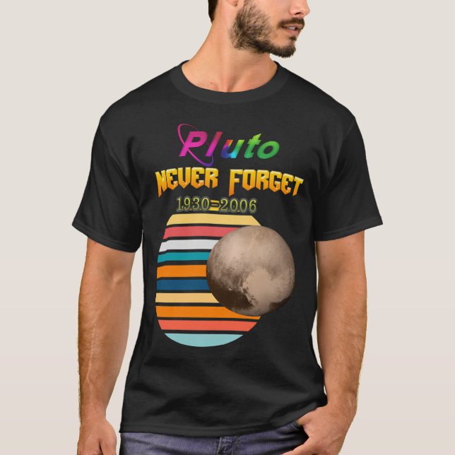 Pluto the Planet glömde aldrig att matcha utrymme T Shirt (Framsida)