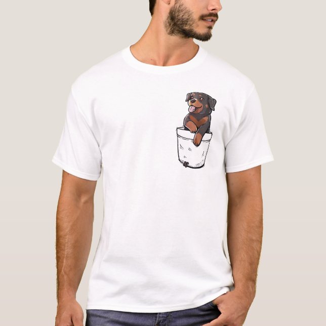 Pocket Cute Rottweiler Puppy Hund T Shirt (Framsida)
