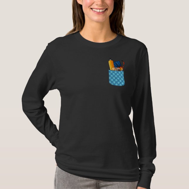 Pocket Dyka Equipment Diver Underwater Oce T Shirt (Framsida)