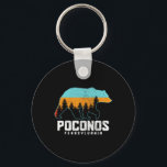Poconos Pennsylvania Bear Hiking Vintage Pocono Mo Nyckelring<br><div class="desc">Poconos Pennsylvania Bear Hiking Vintage Pocono Mountains 1</div>