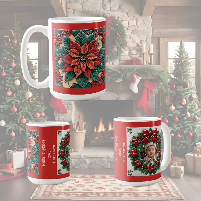 Poinsettia på röd jul Anpassningsbar  Kaffemugg (Skapare uppladdad)