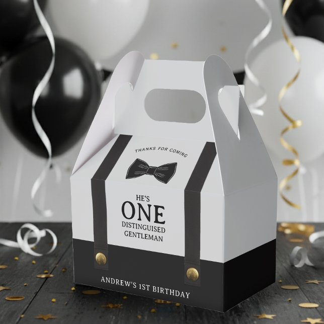 Pojke 1-årsdag En framstående gentleman Presentaskar (Skapare uppladdad)