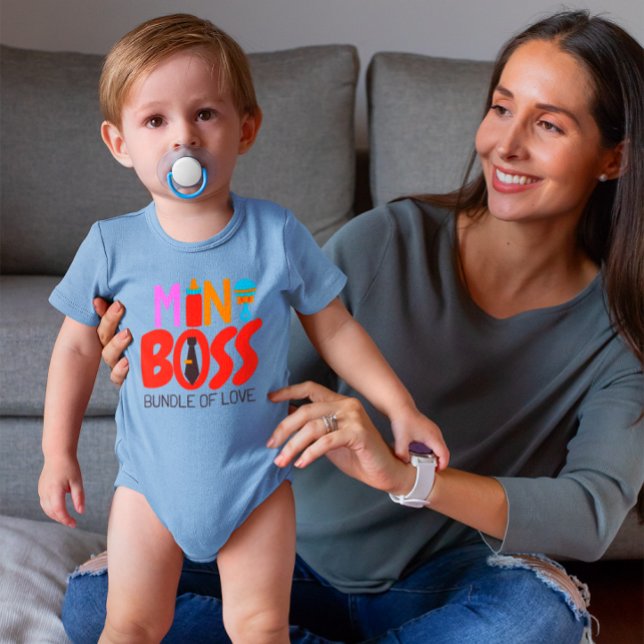 Pojke-Chef-bytet vid Flaska-remsan Kärlek Mjölk T Shirt (Skapare uppladdad)