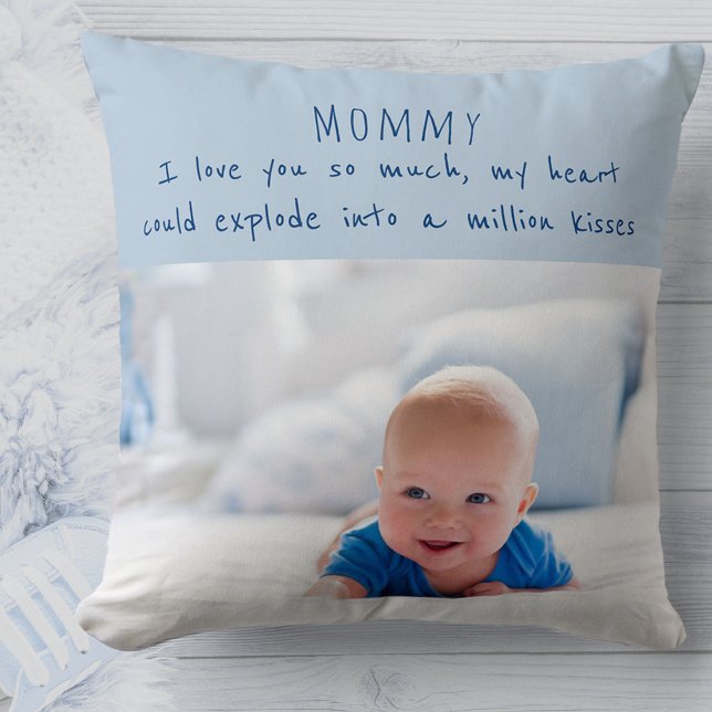 Pojke-foto och -meddelande till Mamma Kudde (Skapare uppladdad)