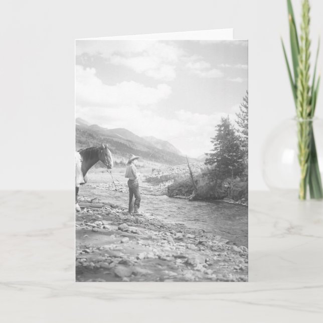 Pojkeflygfiske i en bäck kort (Framsida)