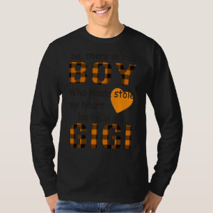 Pojken som slår mitt hjärta han kallar mig Gigi T Shirt