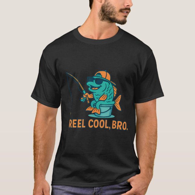 Polarbjörn fiske – Rollig Tecknad Design T Shirt (Framsida)