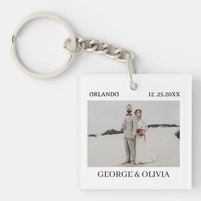 Polaroid Style Wedding Favor Keychain (Framsidan)