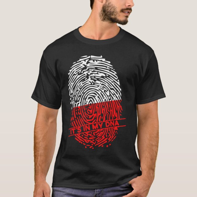 Polen Flagga i mitt DNA polska T Shirt (Framsida)