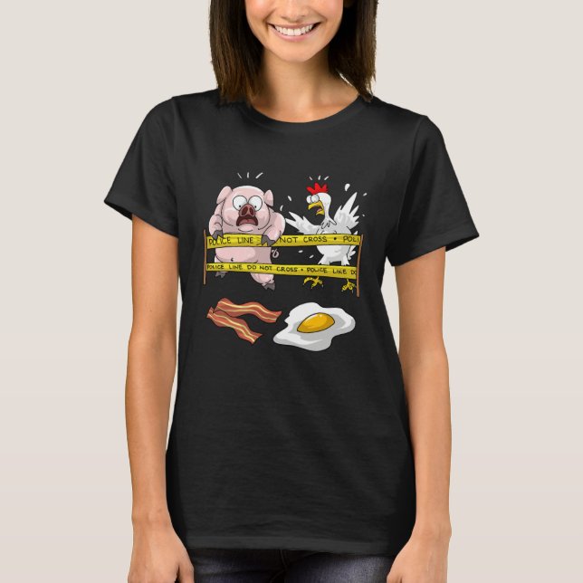 Police Line Do Not Cross Fast Food Pig Chicken Cop T Shirt (Framsida)