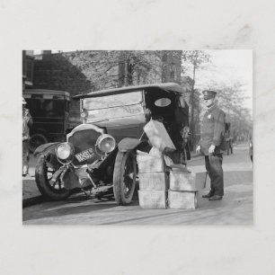 Polisen Capture Bootleggers Car, 1922 Vykort