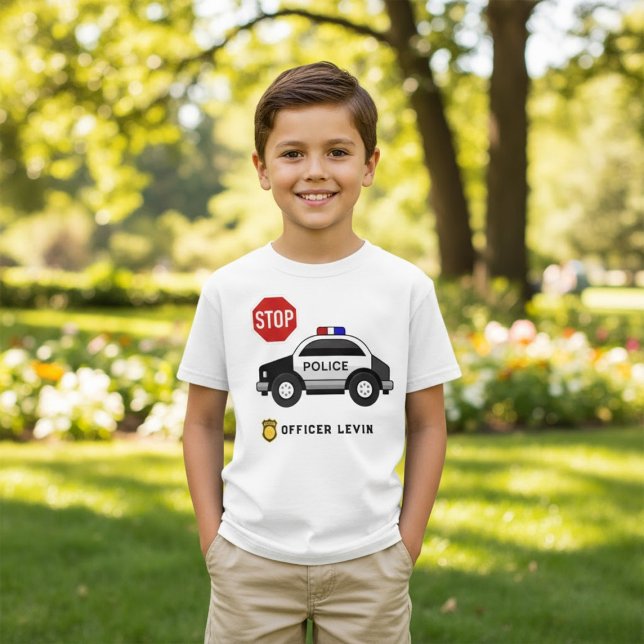 Polisens Anpassningsbar Birthday Namn T Shirt (Skapare uppladdad)