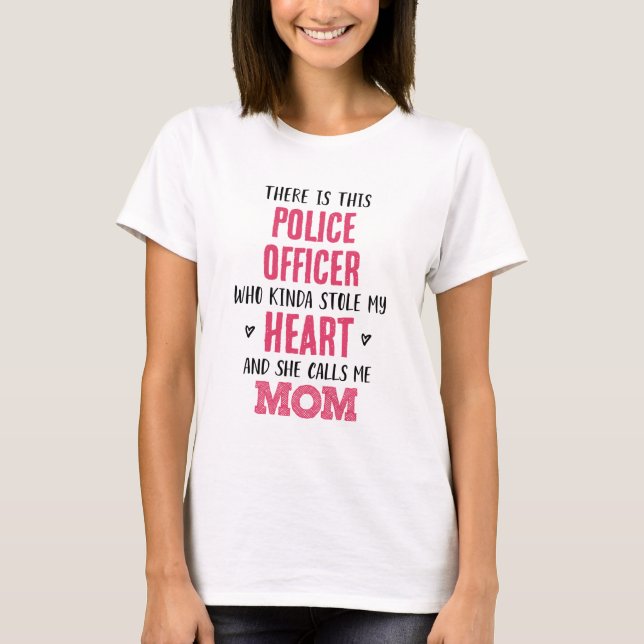 Polistjänstemannens mamma t shirt (Framsida)