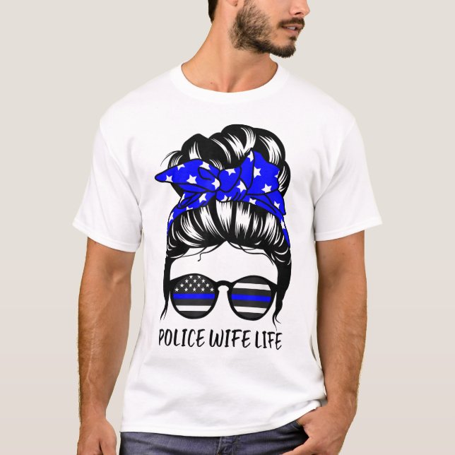 Polisvampen Life Messy Bun Hair Funny Polisman T Shirt (Framsida)