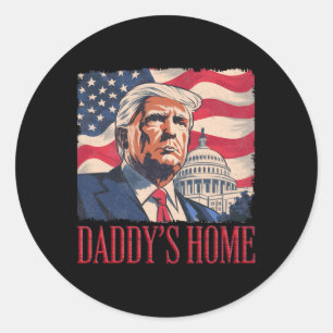 Politisk Förklaring Pappas Hemma Trump Tee - Herr Runt Klistermärke