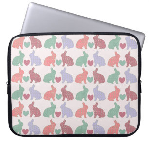 Polka Dot Bunnies och Hearts Mönster på Rosa Laptop Fodral
