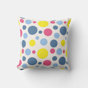 Polka dot mönster kudde