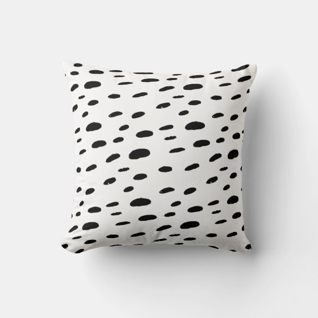 Polka dots Black Polka dots Dalmatien Mönster Kudde (Framsida)